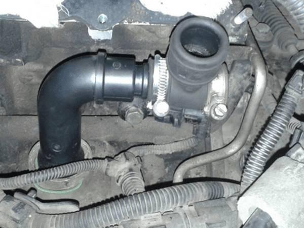 Значение системы вентиляции картерных газов в двигателе